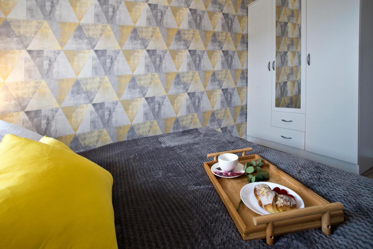P&O Corporate Serviced Apartments Cybernetyki ワルシャワ エクステリア 写真