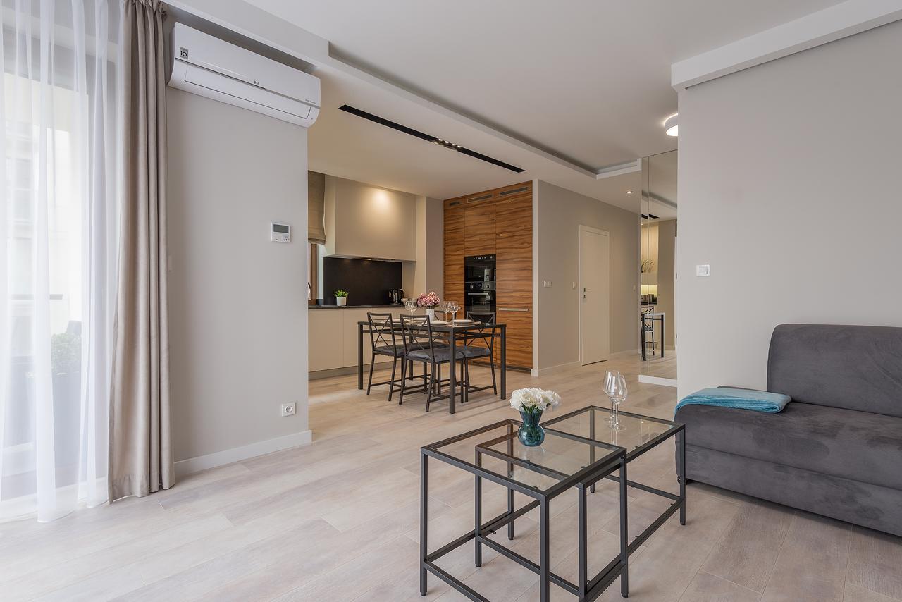 P&O Corporate Serviced Apartments Cybernetyki ワルシャワ 部屋 写真