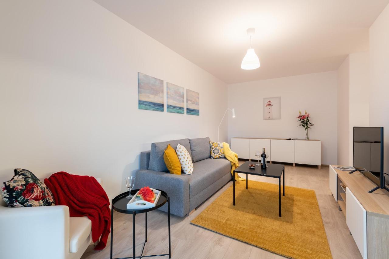 P&O Corporate Serviced Apartments Cybernetyki ワルシャワ エクステリア 写真